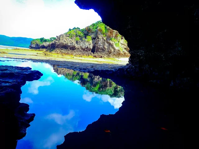 幻の島（浜島）と青の洞窟どっちがおすすめ？両方行ける人気ツアーもご紹介！ 